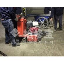 地下停車場地坪基層處理什么快速材料好？