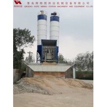 輝特混凝土攪拌站HZS50攪拌性能強(qiáng)，攪拌均勻、迅速，生產(chǎn)效率高