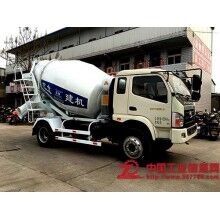 混凝土攪拌運(yùn)輸車3立方，液壓驅(qū)動，風(fēng)冷式散熱器